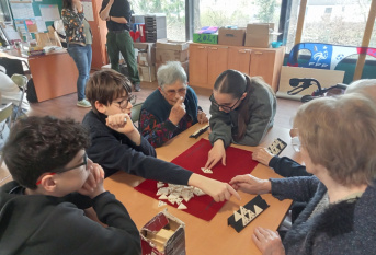 Jeu du Triomino