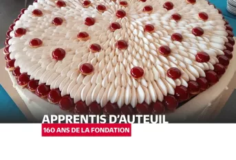 Gateau d'anniversaire réalisé par Nina Métayer