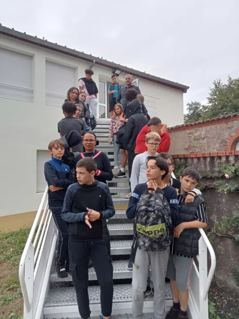 Jeunes à la journée cohésion