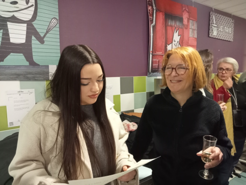 Alexandra et son éducatrice Nathalie
