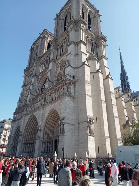 L'extérieur de la cathédrale