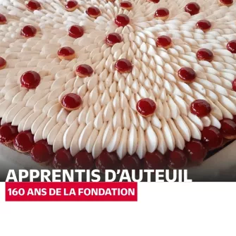 Gateau d'anniversaire réalisé par Nina Métayer